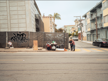 Load image into Gallery viewer, Chain Huggers